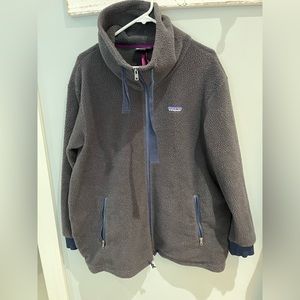 Funnel neck fleece jacket